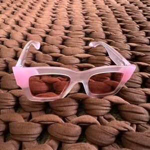 JACQUEMUS Pink 'Les Lunettes Baci' Sunglasses